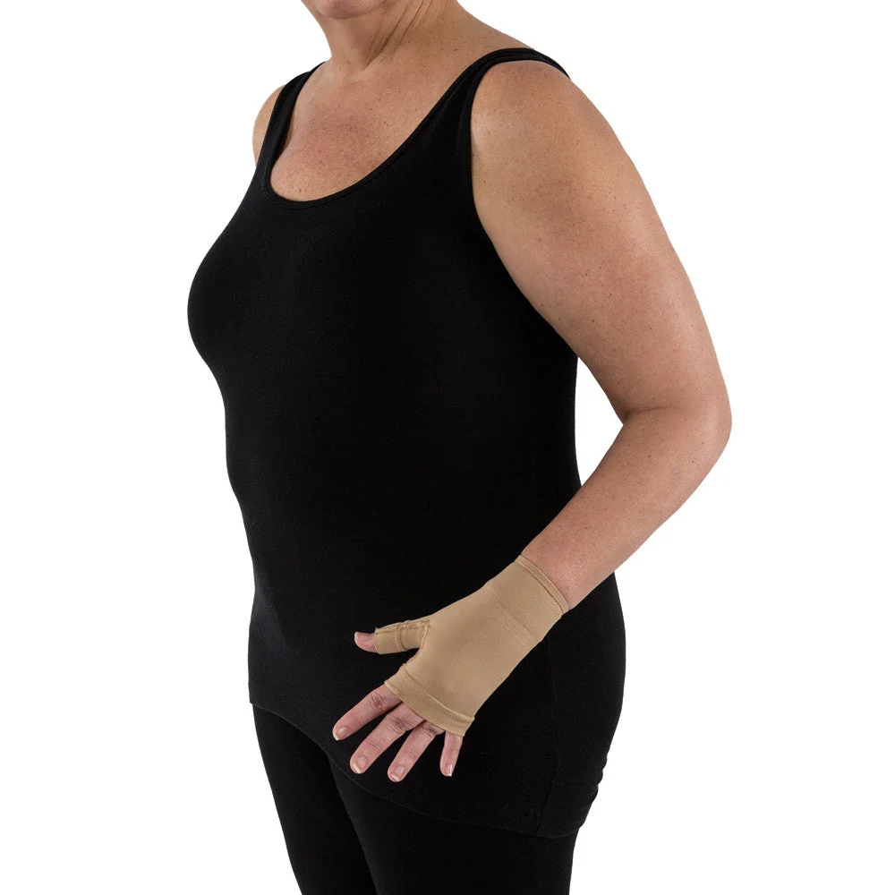 JOBST® Bella™ Strong Gauntlet 15-20 mmHg - Image 2