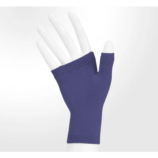 Juzo Soft Seamless Gauntlet 20-30 mmHg - Image 7