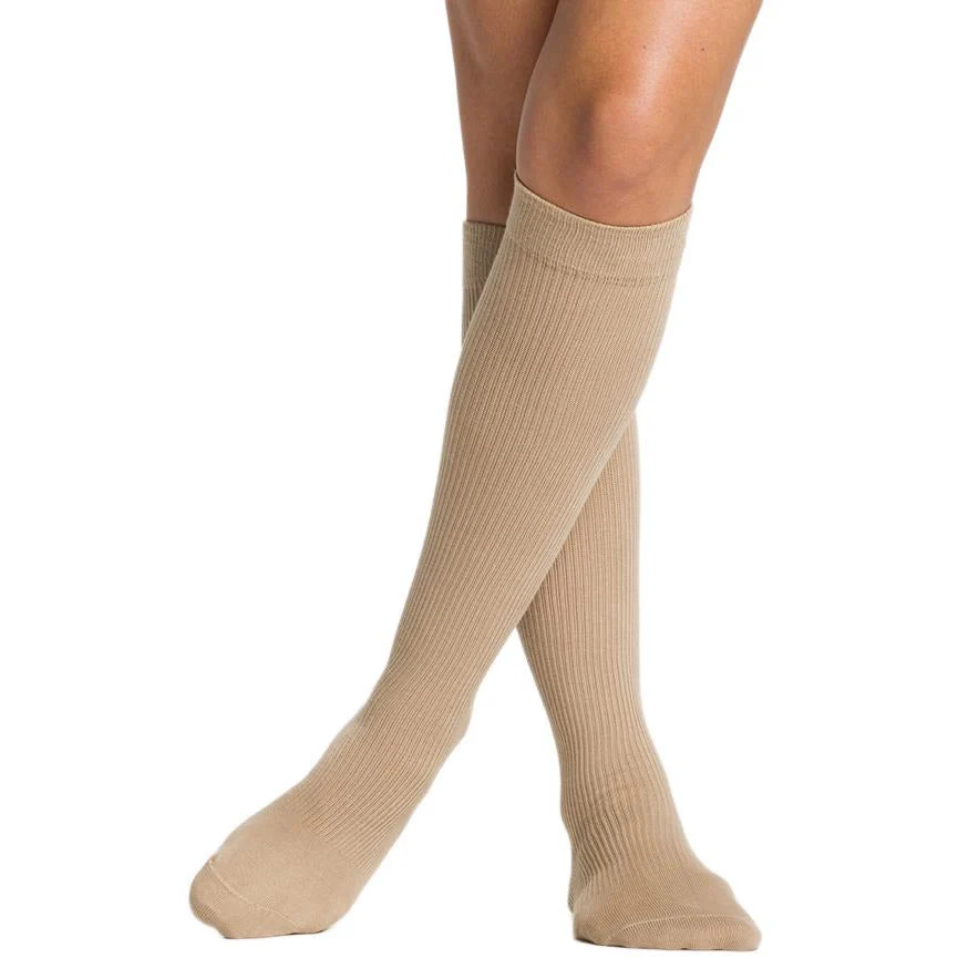 Sigvaris Casual Cotton Women's Knee High 15-20 mmHg - Image 4