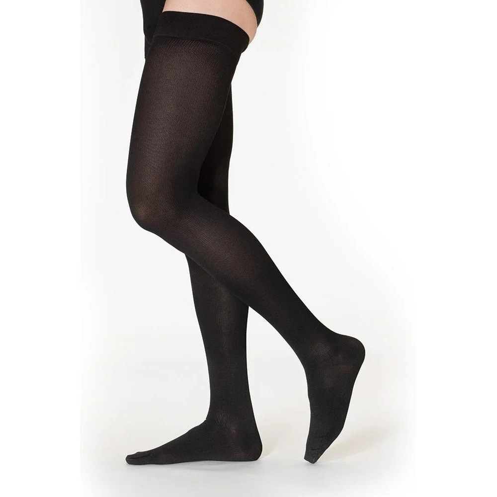 Sigvaris Cotton Men's Thigh High 30-40 mmHg - Image 2