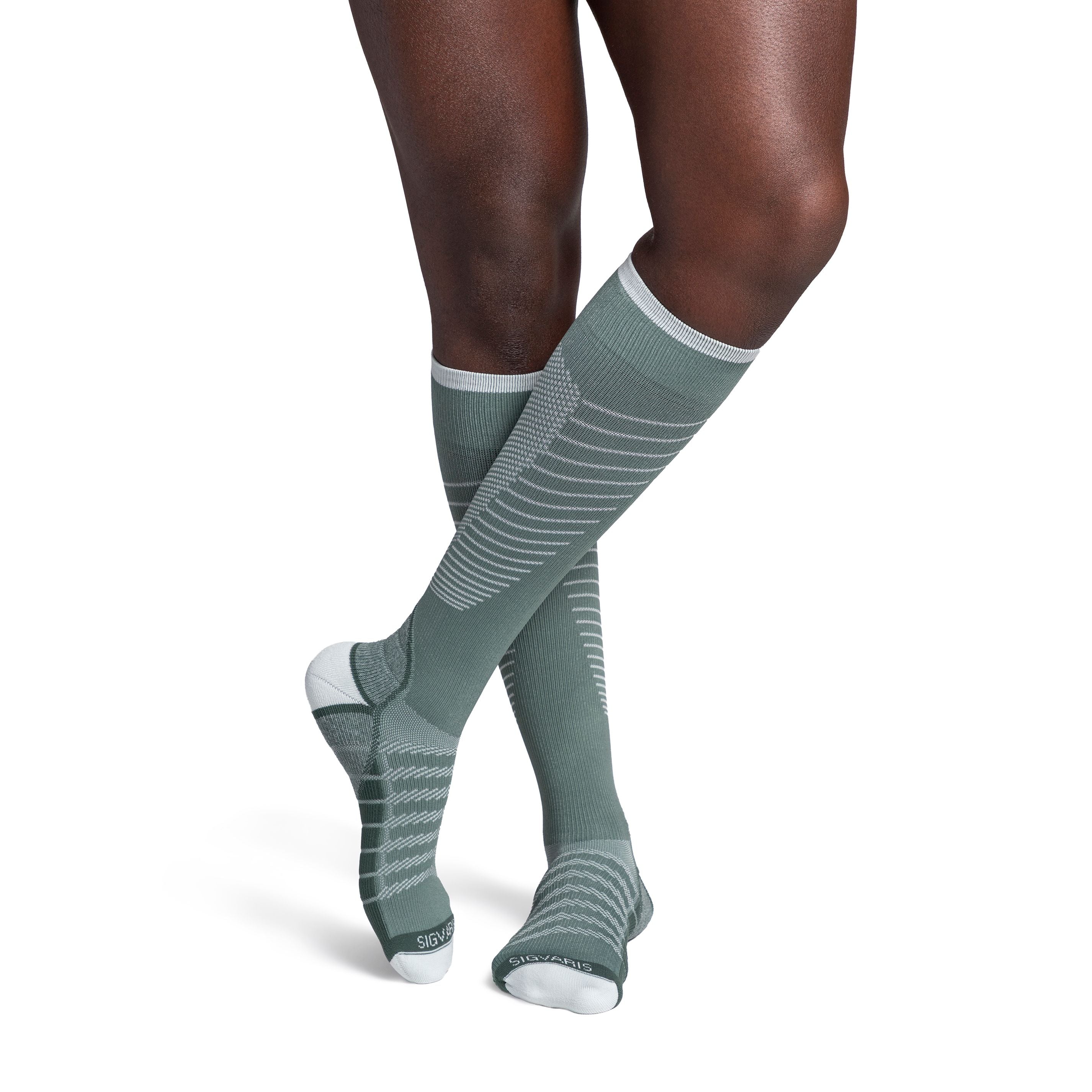 Sigvaris Motion Flow Tech Knee High 20-30 mmHg - Image 5