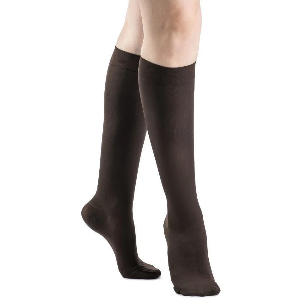 Sigvaris Soft Opaque Women's Knee High 20-30 mmHg - Image 4